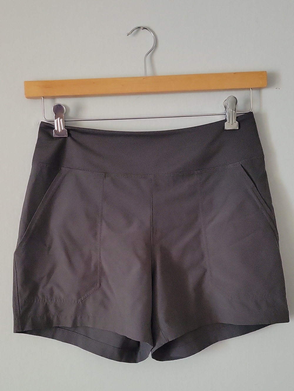 Patagonia Pull-on Grey Shorts Size Small